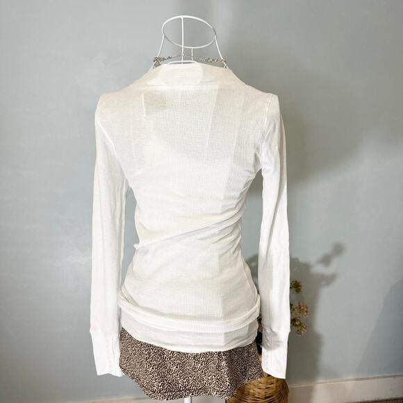 NWT Cute vintage y2k white tight long sleeve Henley grunge v neck top - Picture 6 of 8